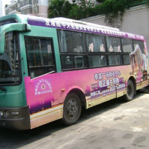 名马广告02